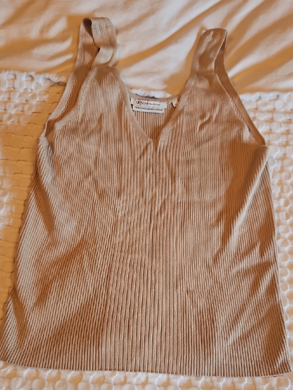 Knit Ribbed V-Neck Tank Top — Tan Lg